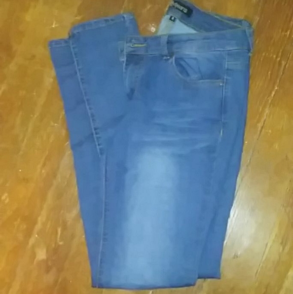 Skinny Jeans - Picture 1 of 2
